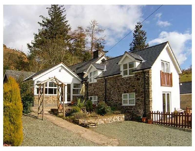 Powys Cottage Holidays - Click here for more about The Secret Hideaway