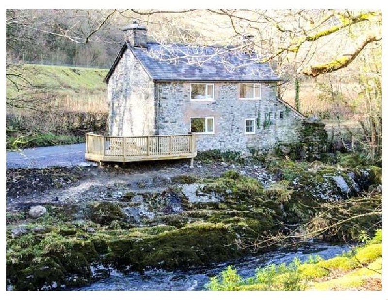 Click here for more about Pen Y Bont