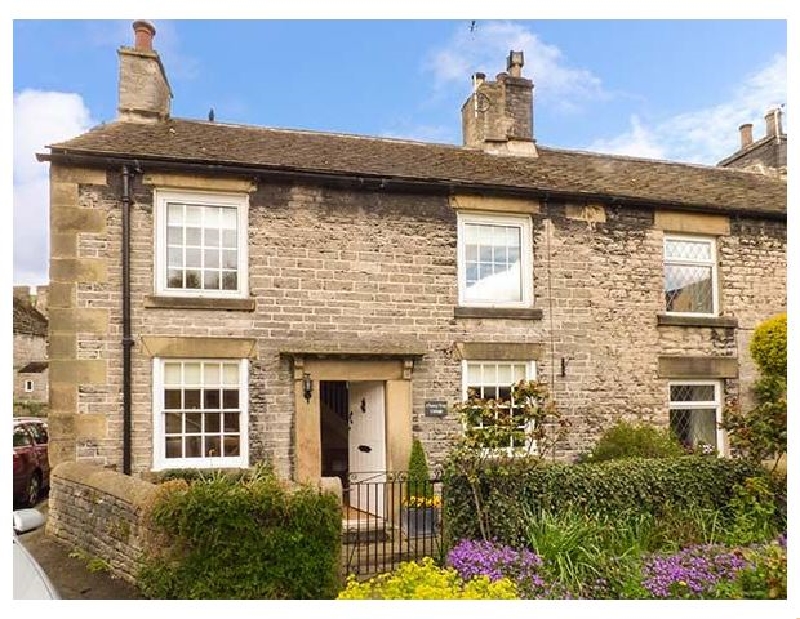 Derbyshire Cottage Holidays - Click here for more about Cherry Tree Cottage