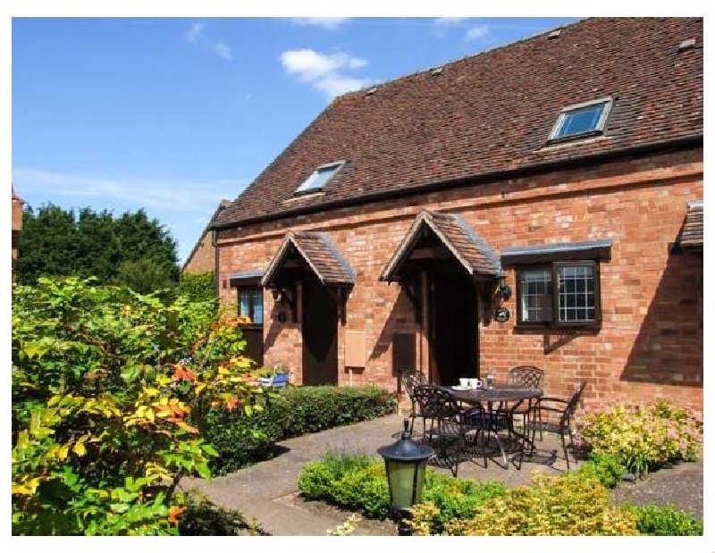 Warwickshire Cottage Holidays - Click here for more about Burford Cottage