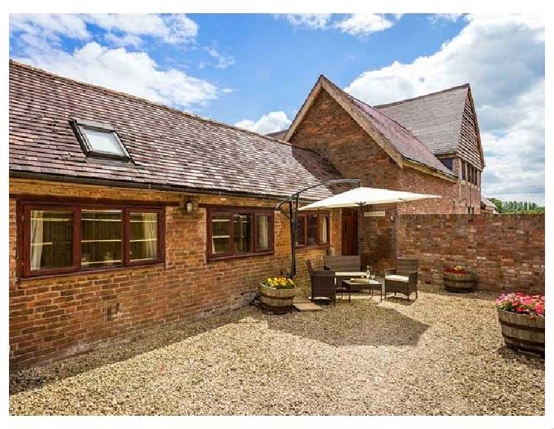 Warwickshire Cottage Holidays - Click here for more about The Cow Pen