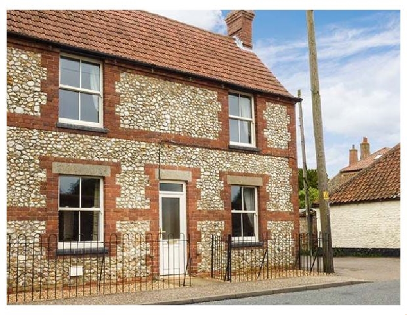 Norfolk Cottage Holidays - Click here for more about 2 Carr Terrace