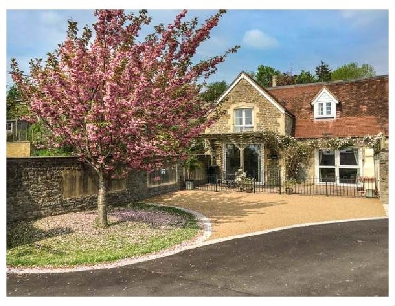 Dorset Cottage Holidays - Click here for more about Rectory Coach House