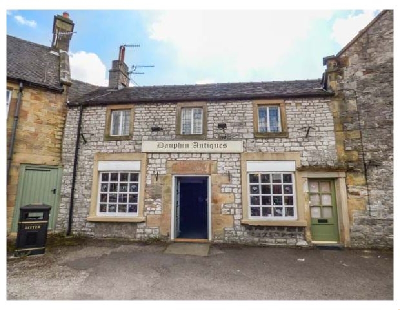 Click here for more about Dales Croft Apartment