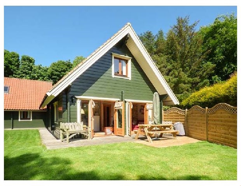 Northumberland Cottage Holidays - Click here for more about Lime Tree Lodge