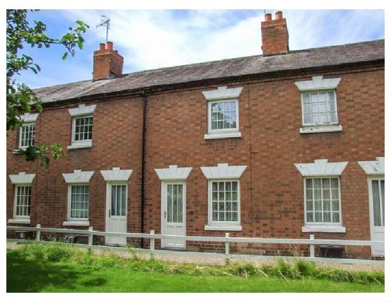 Warwickshire Cottage Holidays - Click here for more about 11 Victoria Cottages