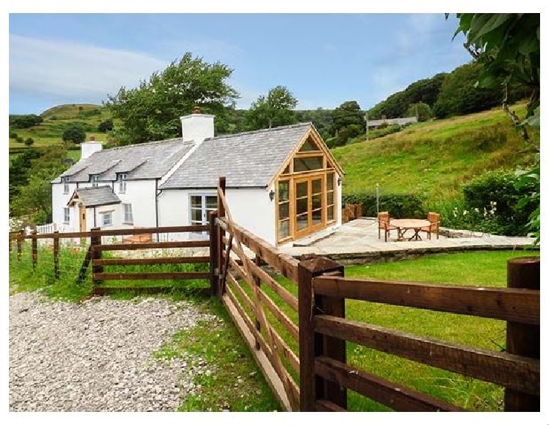 Denbighshire Cottage Holidays - Click here for more about Pen Y Bont