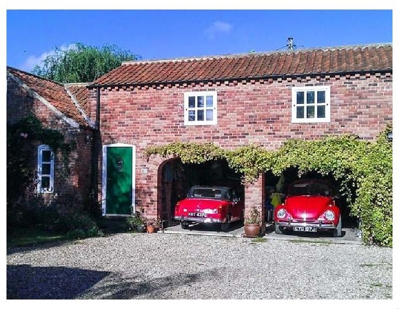 Lincolnshire Cottage Holidays - Click here for more about Berry Barn