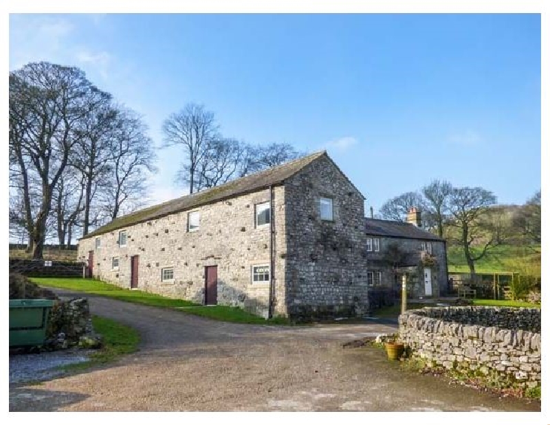 Derbyshire Cottage Holidays - Click here for more about Rock Lodge Farm