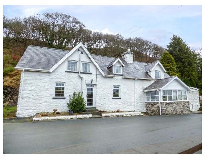 Powys Cottage Holidays - Click here for more about Tanyrallt Farm
