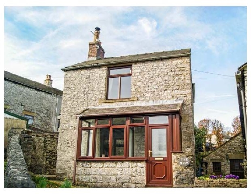 Derbyshire Cottage Holidays - Click here for more about The Nook