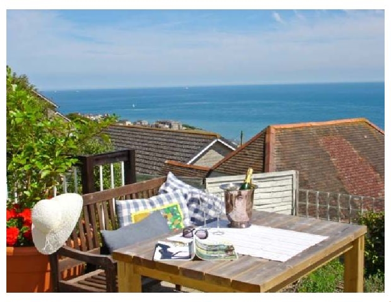 Isle of Wight Cottage Holidays - Click here for more about The Deck Studio
