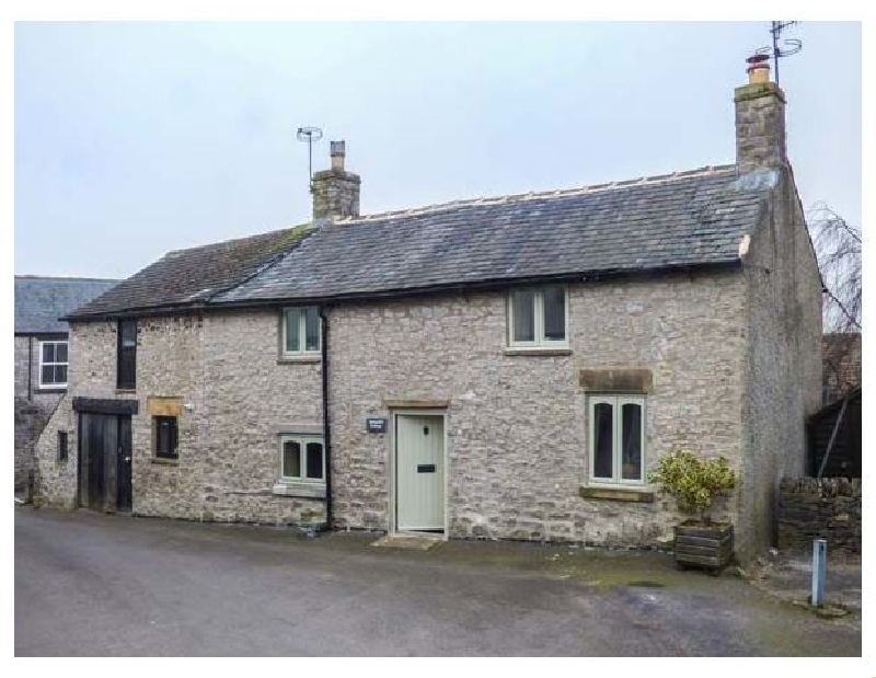 Derbyshire Cottage Holidays - Click here for more about Kempshill Cottage
