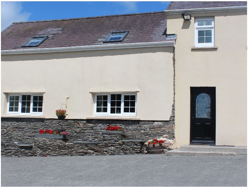 Carmarthenshire Cottage Holidays - Click here for more about The Carthouse