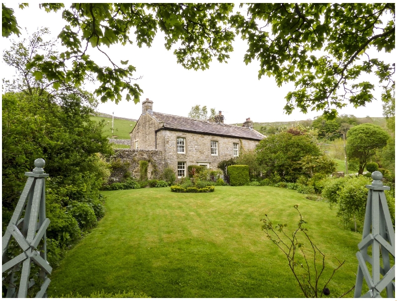 Yorkshire Cottage Holidays - Click here for more about Hilltop House