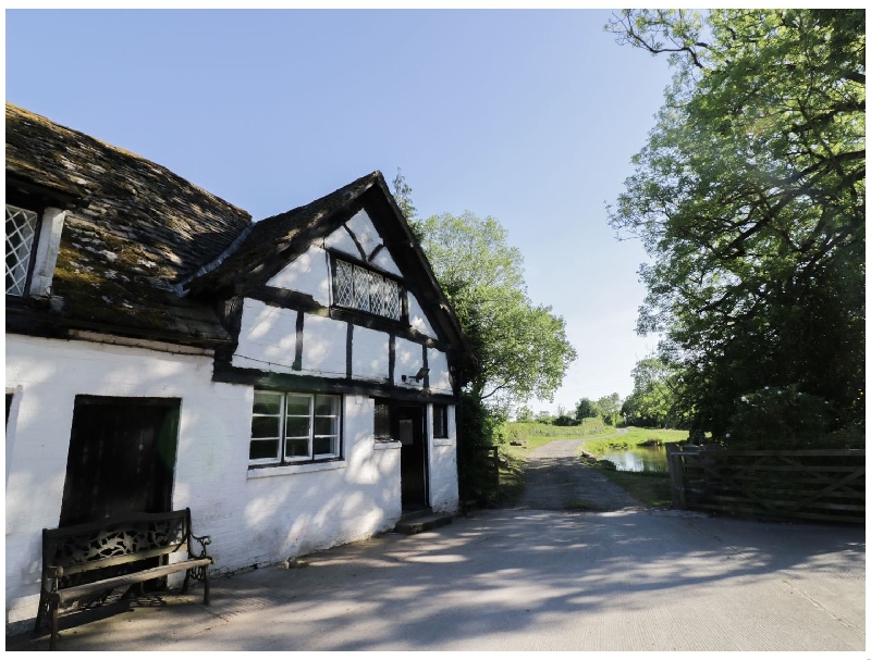 Herefordshire Cottage Holidays - Click here for more about Fern Hall Cottage