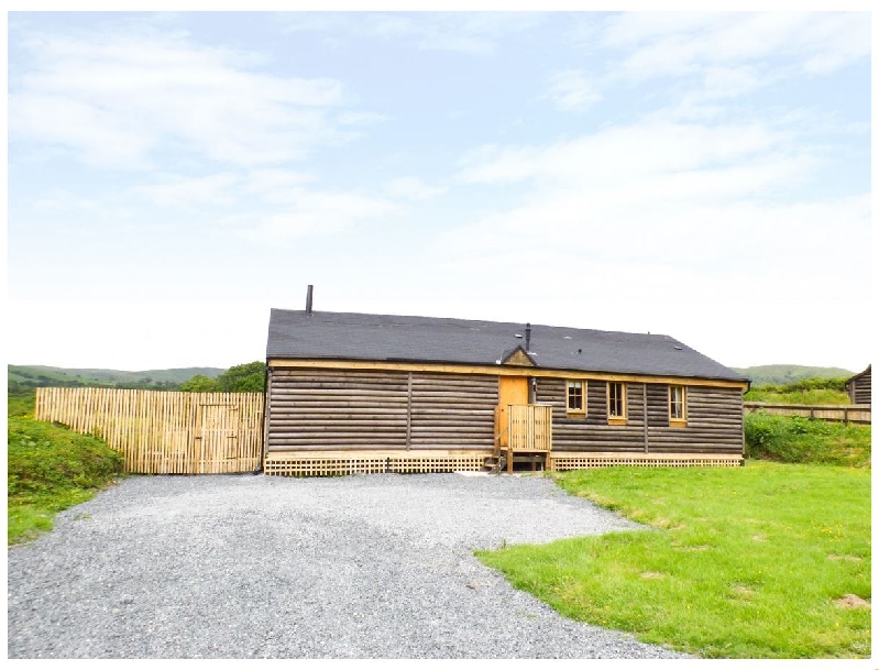 Powys Cottage Holidays - Click here for more about Caban Ceirw (Deer Cabin)