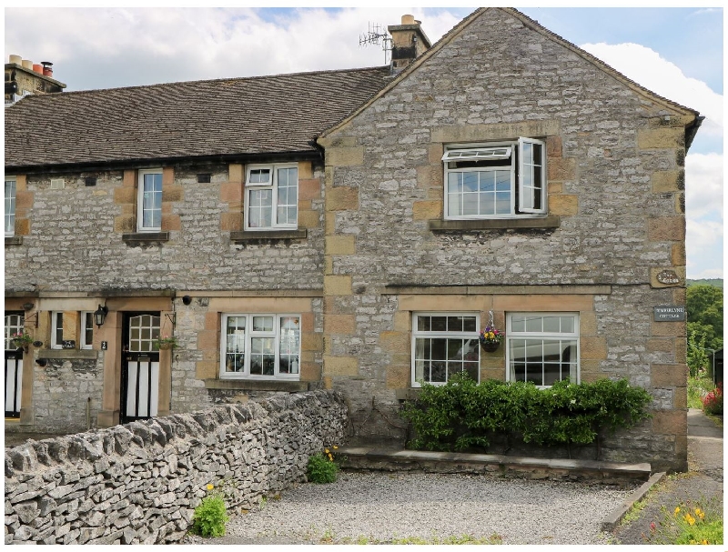 Derbyshire Cottage Holidays - Click here for more about Dimberlyne Cottage