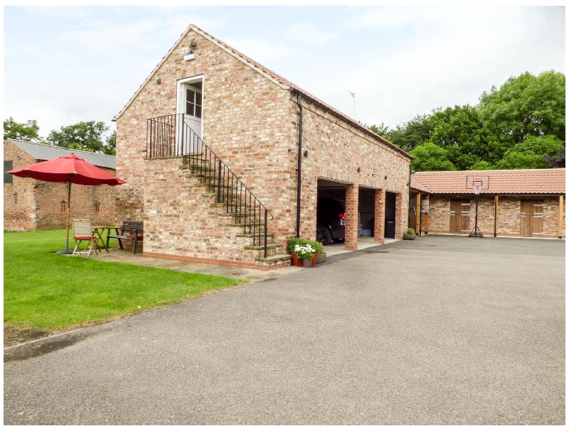 English Cottage Holidays - The Stables- Crayke Lodge