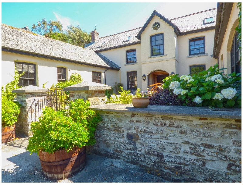 Cornwall Cottage Holidays - Click here for more about Hybadore Coach House