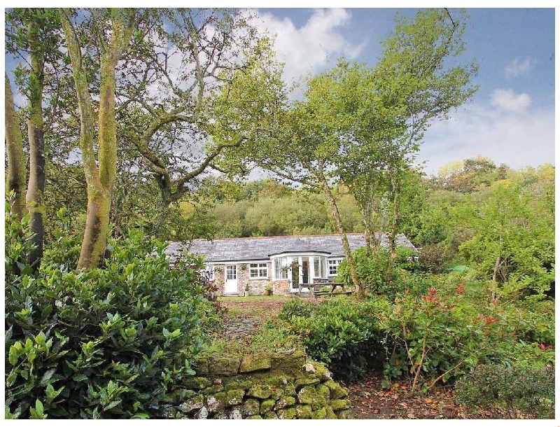 Cornwall Cottage Holidays - Click here for more about Dairy Cottage