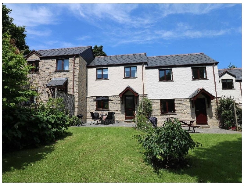 Cornwall Cottage Holidays - Click here for more about Crabapple Cottage