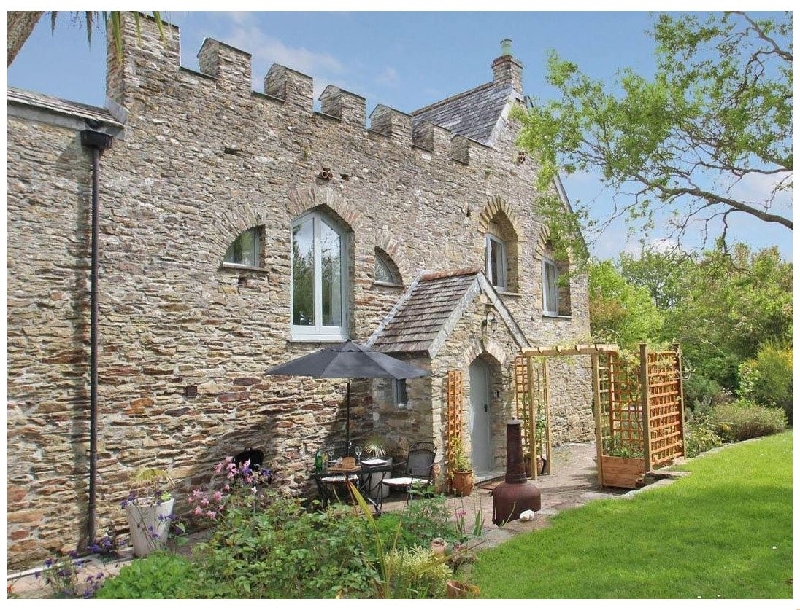 Cornwall Cottage Holidays - Click here for more about Hideaway