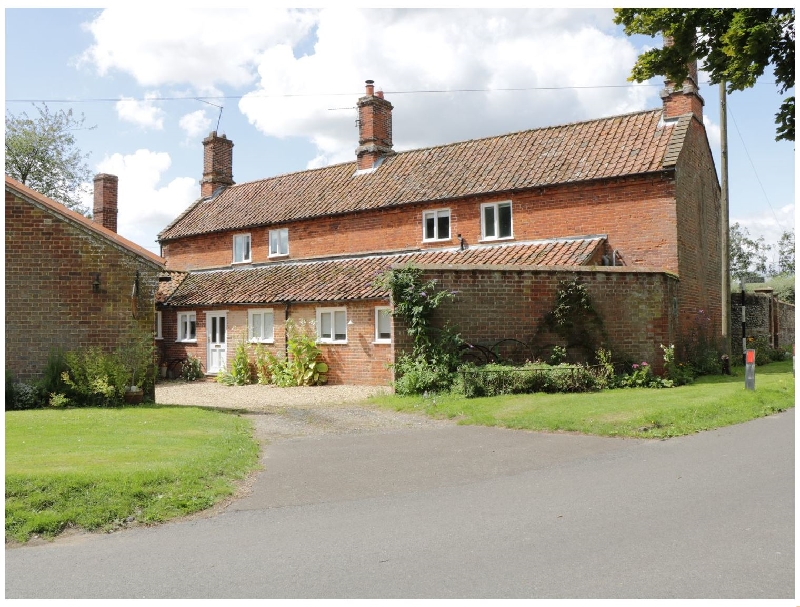 Norfolk Cottage Holidays - Click here for more about Waterfall Cottage