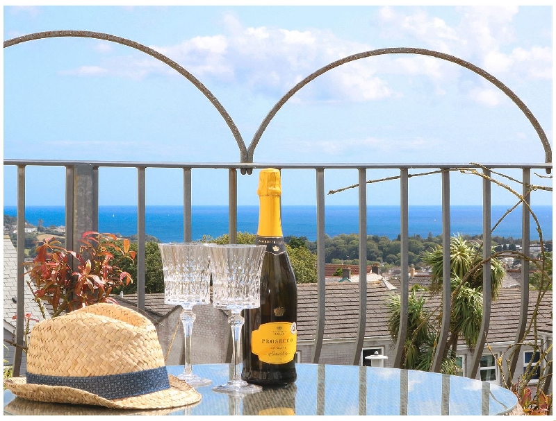 Cornwall Cottage Holidays - Click here for more about Ocean View