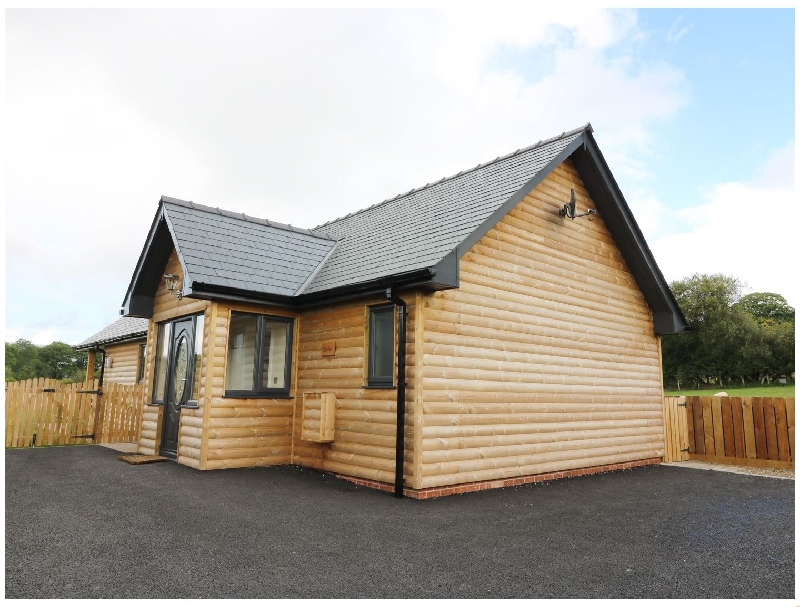 Powys Cottage Holidays - Click here for more about Caban Dulas