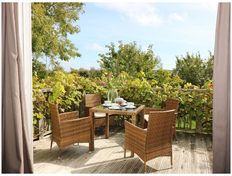 Cornwall Cottage Holidays - Click here for more about Sea View