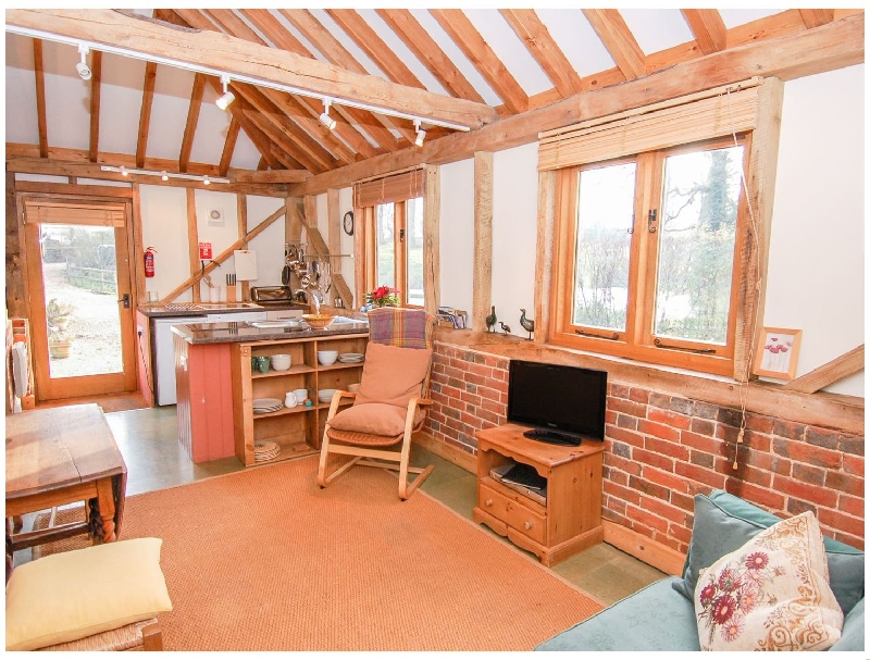 Hampshire Cottage Holidays - Click here for more about Pond View