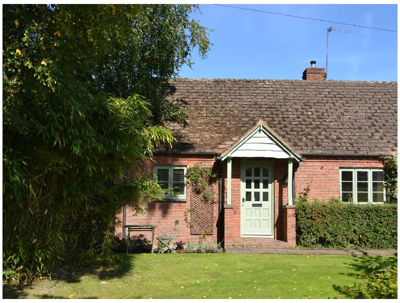 Herefordshire Cottage Holidays - Click here for more about The Moors Cottage