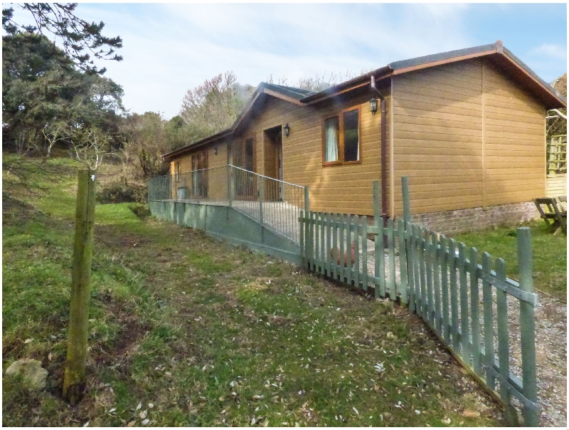 Devon Cottage Holidays - Click here for more about Woodpecker Lodge