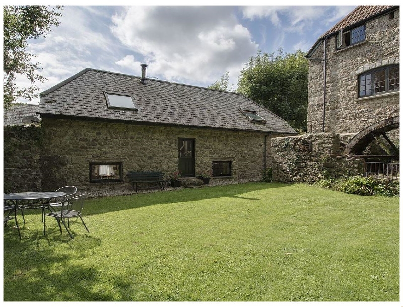 Devon Cottage Holidays - Click here for more about Water Barn