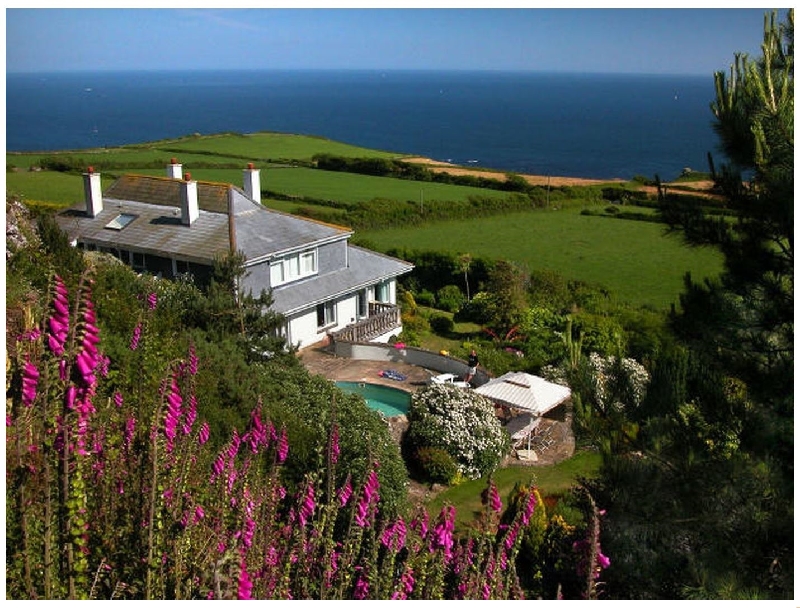 Devon Cottage Holidays - Click here for more about Ash Park