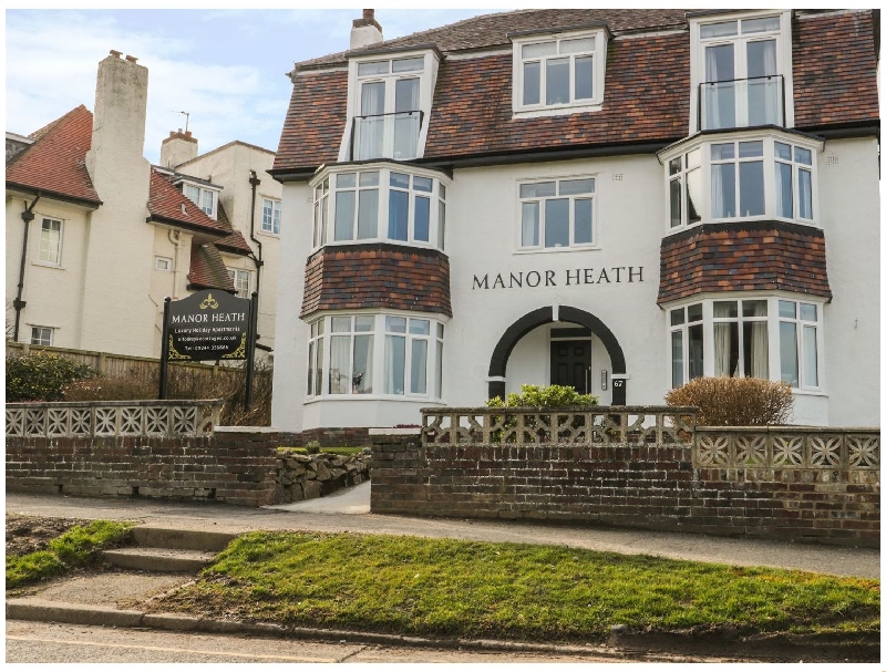 Click here for more about Manor Heath Apartment 1