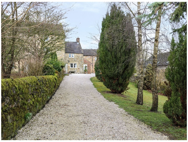 Derbyshire Cottage Holidays - Click here for more about Green Farm Cottage