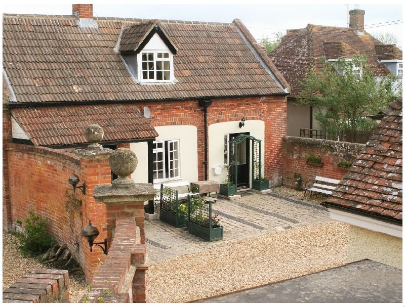 Wiltshire Cottage Holidays - Click here for more about The Carriage House