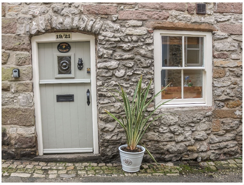 Click here for more about Fryers Cottage