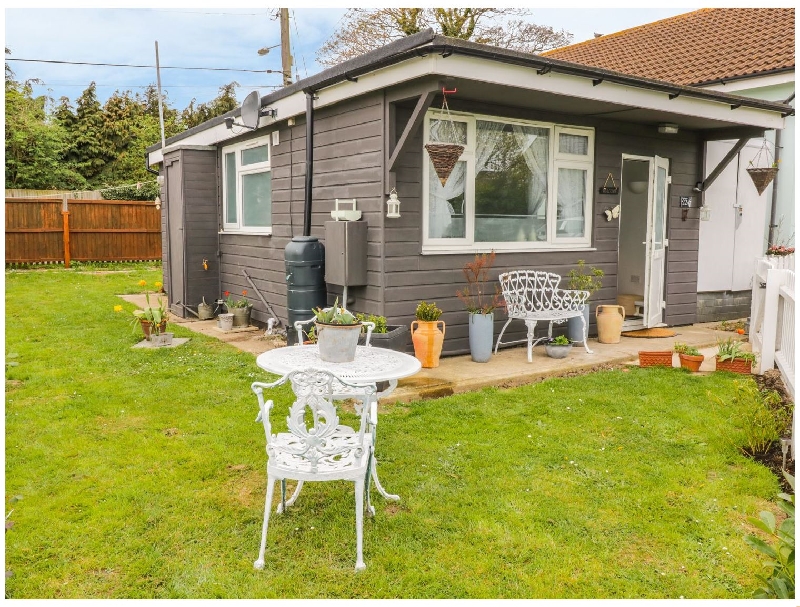 Essex Cottage Holidays - Click here for more about Resthaven