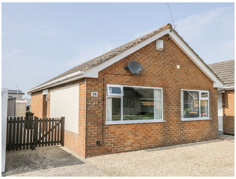 Lincolnshire Cottage Holidays - Click here for more about Eastbreeze