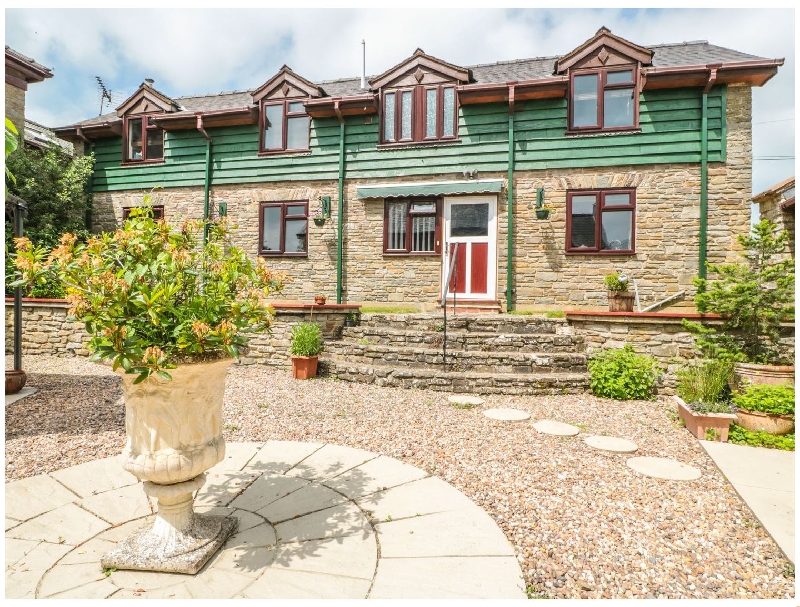 Powys Cottage Holidays - Click here for more about The Courtyard