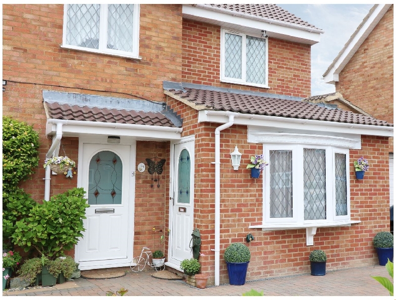 Swindon Cottage Holidays - Click here for more about 16 Retingham Way