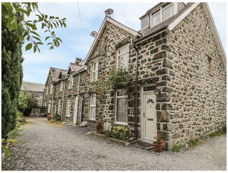 Click here for more about Ty'r Anwylyd