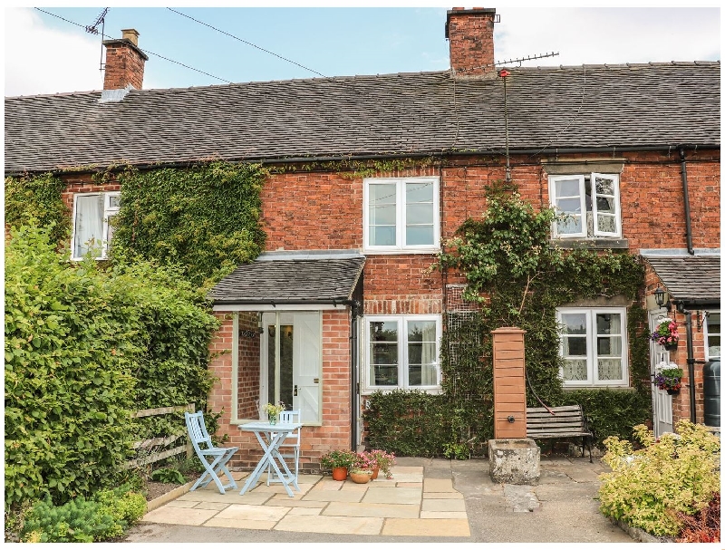 Derbyshire Cottage Holidays - Click here for more about Callow Cottages