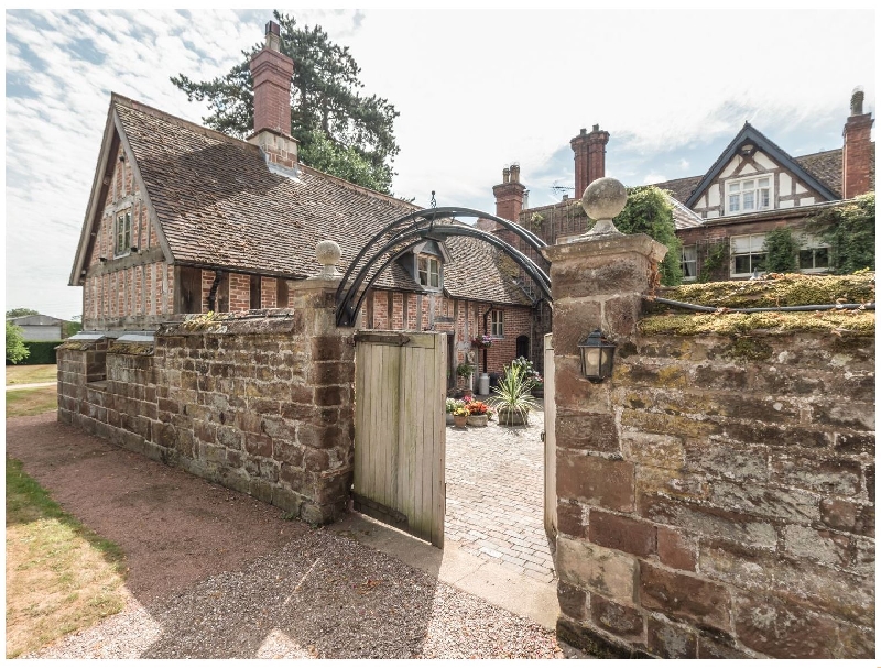Shropshire Cottage Holidays - Click here for more about Courtyard Cottage
