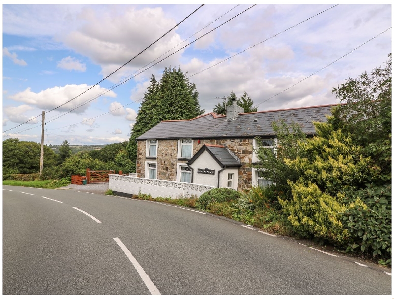 Carmarthenshire Cottage Holidays - Click here for more about Llwynyfesen