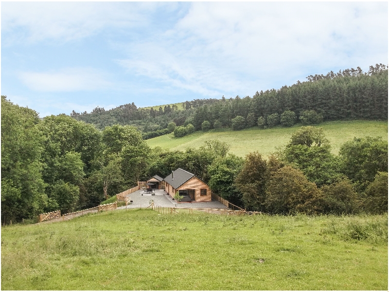 Powys Cottage Holidays - Click here for more about Ploony Hill Lodge