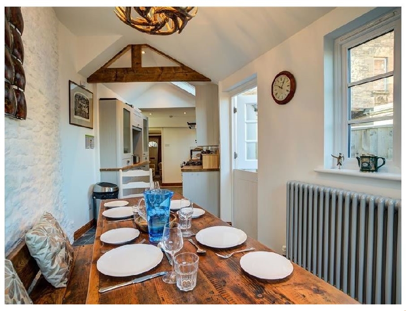 Gloucestershire Cottage Holidays - Click here for more about Aelia Cottage